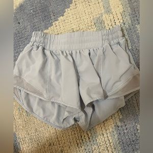 Lululemon hottie hot shorts